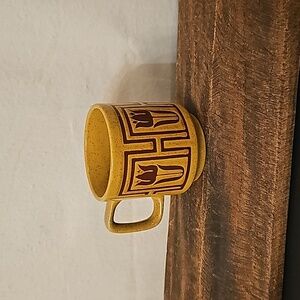 Price Imports Tulip Mug